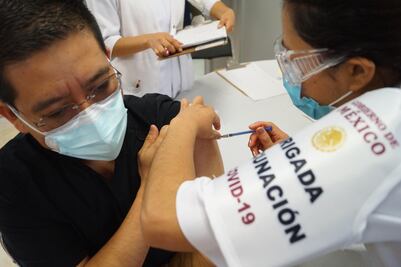Reportan SSO avance de 78.2% en dos días en vacunación contra Covid-19 a trabajadores de Salud