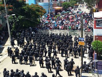 Aumenta tensión entre Sección 22 y cuerpos de seguridad pública