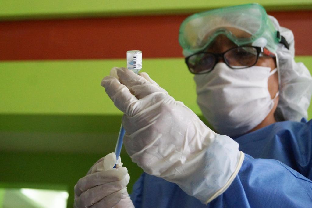 Piden Servicios de Salud de Oaxaca no difundir información falsa sobre las vacunas anti Covid-19