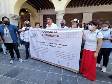 Anuncian consulta ciudadana sobre ambulantaje, corrupción y venta de espacios en la ciudad de Oaxaca