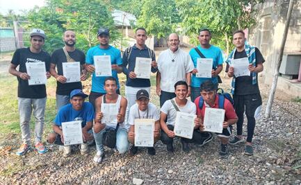 “Coyotes legales” se aprovechan de migrantes en estaciones del INM en Oaxaca; cobran hasta mil 500 dlls