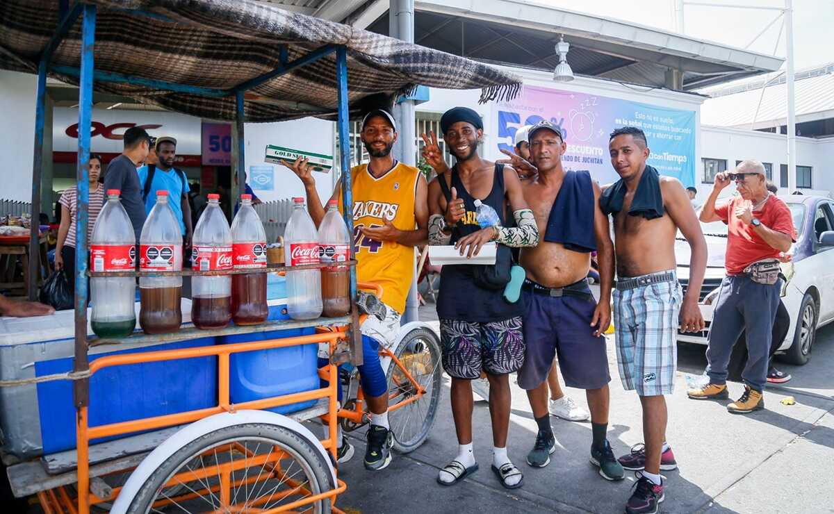 Salud y transporte, focos rojos en Oaxaca a un año de convertirse en cruce obligado de migrantes. Fotos: Claus Mendoza
