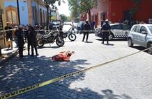 Turista estadounidense muere atropellada en la ciudad de Oaxaca; detienen a conductor de pipa  