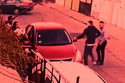 Mueven autos robados a asesinos y criminales