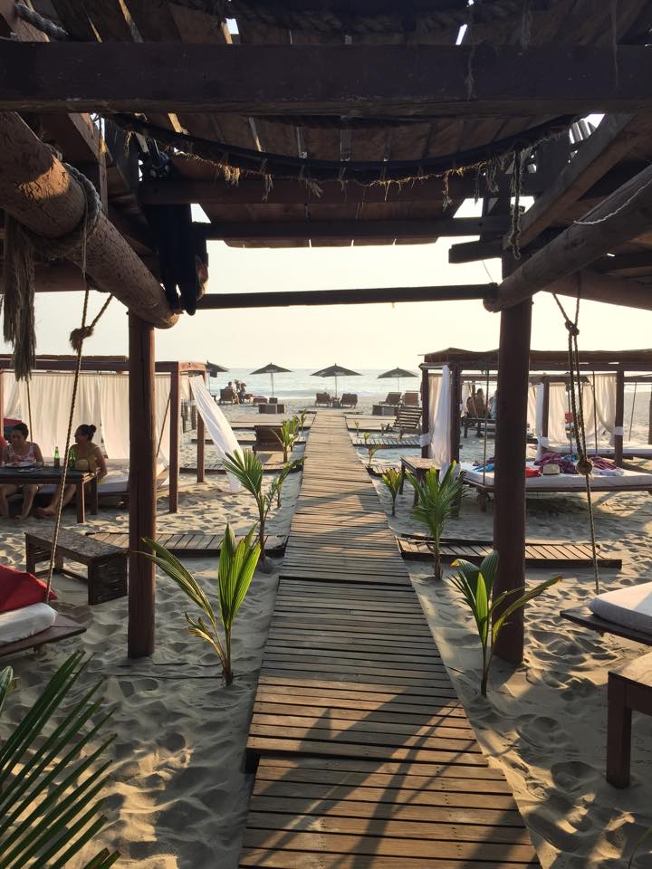 Puerto Escondido antes del impacto del huracán Erick