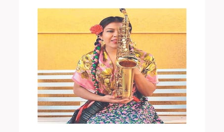 María Elena: la música y el saxofón como sanación emocional en esta pandemia