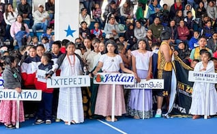 Cancelan “Copa Benito Juárez” 2026 tras accidente de camión que dejó muertos y heridos en Guelatao, Oaxaca