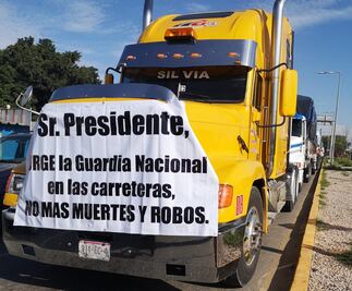 Inseguridad “ahoga” a transportistas de Oaxaca