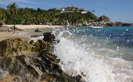 Declaran semáforo rojo en Puerto Escondido, Oaxaca; darán cárcel a quien no use cubreboca