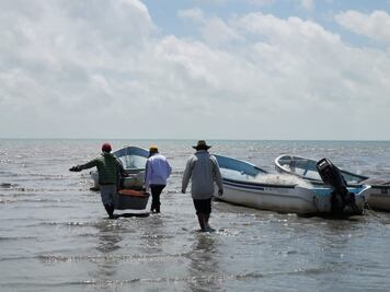 Localizan cuerpo de segundo pescador desaparecido en San Dionisio del Mar
