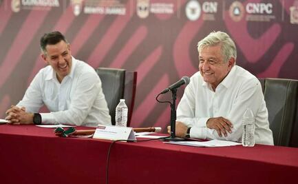 Anuncia AMLO basificación de 50 mil maestros de Oaxaca; propone homenaje a Murat