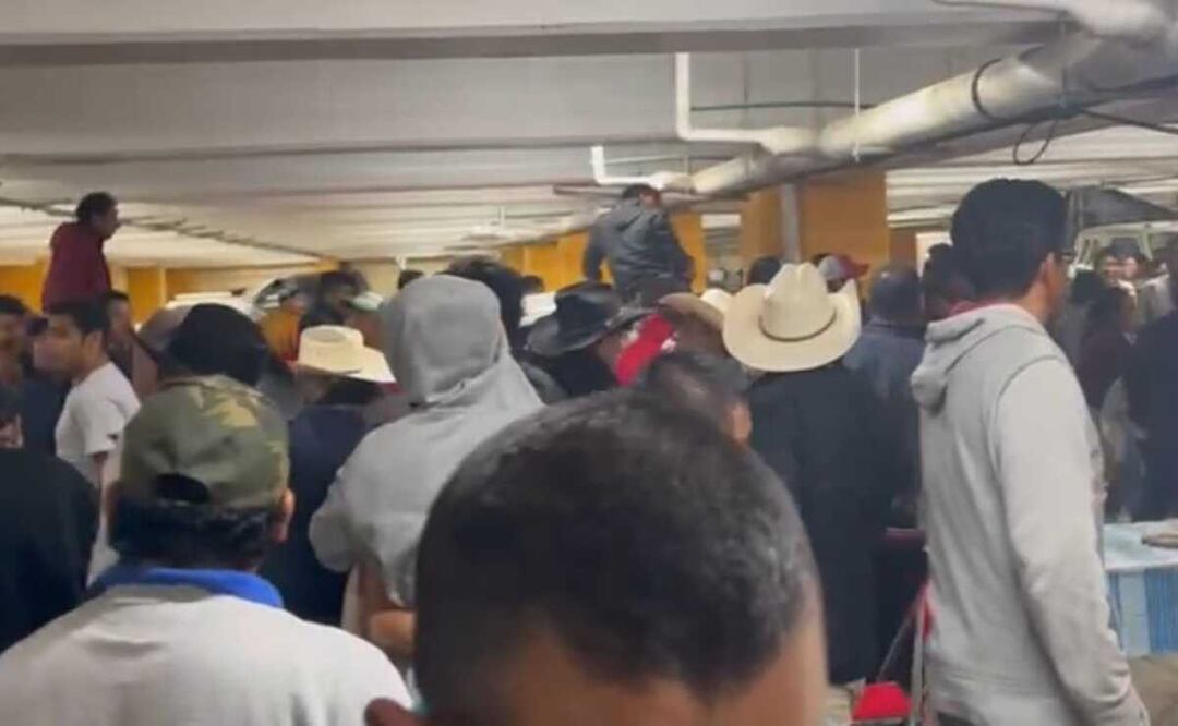 Escala conflicto en Oaxaca; acusan a edil morenista de Juquila de retener recursos públicos. Foto: Captura de video