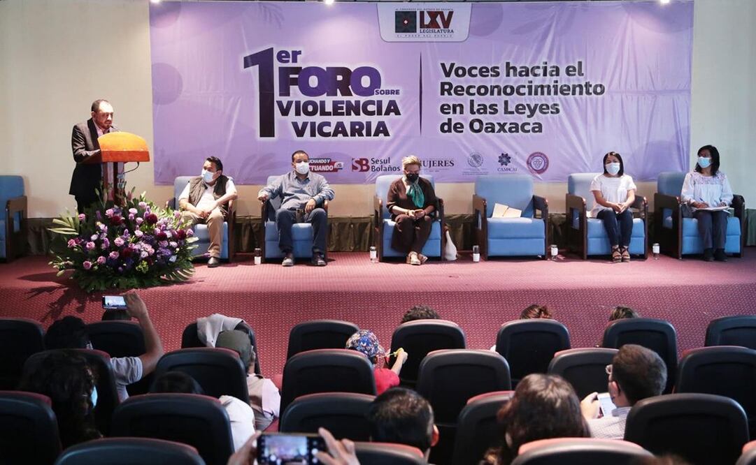 Con foro sobre violencia vicaria, enriquecen iniciativa de ley en el Congreso de Oaxaca. Foto: Especial