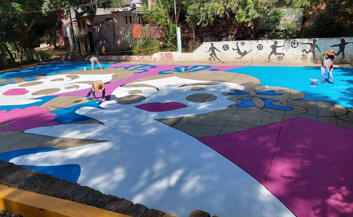 Inclusión en la periferia: “visten” canchas en Oaxaca para impulsar igualdad deportiva entre niñas y niños. Fotos: Christian Jiménez