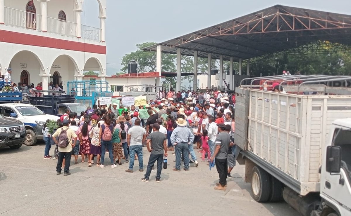 Exigen al gobierno de Oaxaca investigar omisión de edil de Ojitlán ante conflicto que causó asesinato de 3 chinantecos