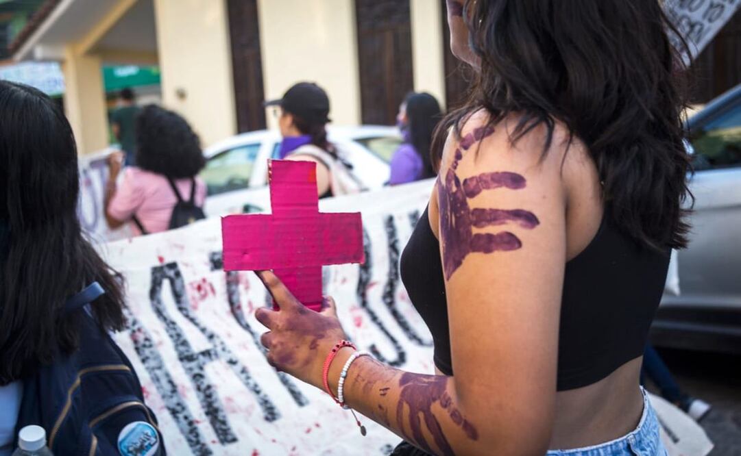 Claman en Oaxaca justicia para Wendy, asesinada a los 16 años en Tehuantepec. Foto: Claus Mendoza