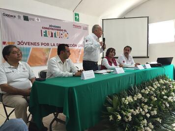 Capacitarán a jóvenes en materia de protección civil