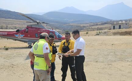 Inician sobrevuelos para atender incendio forestal en San Lucas Quiaviní, Oaxaca