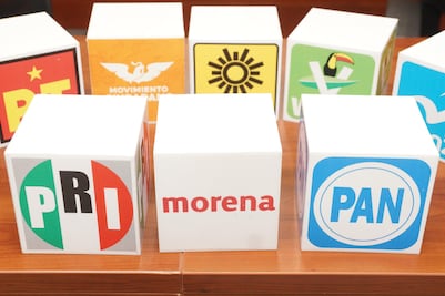 Políticos cambian de partido para participar en contienda electoral
