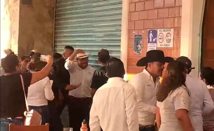 Captan a edil de Colotepec en clausura violenta de locales en Zicatela, Oaxaca