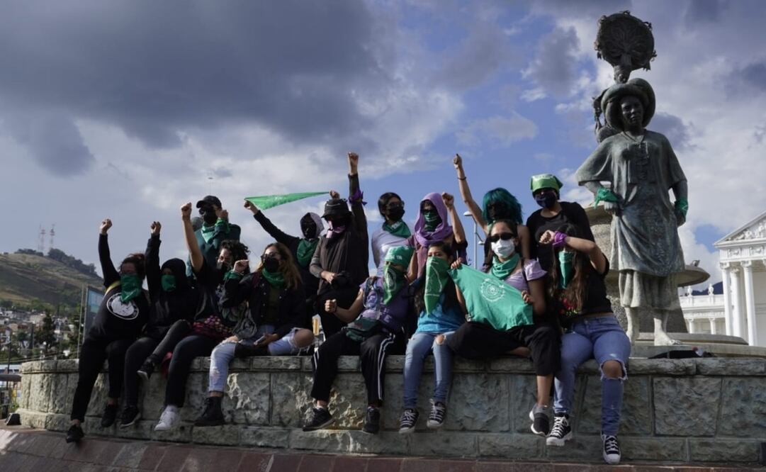Tras el asesinato de 'Flora', mujeres exigieron justicia tanto para ella como para todas las víctimas de feminicidio en Oaxaca. Foto: Mario Arturo Martínez EL UNIVERSAL