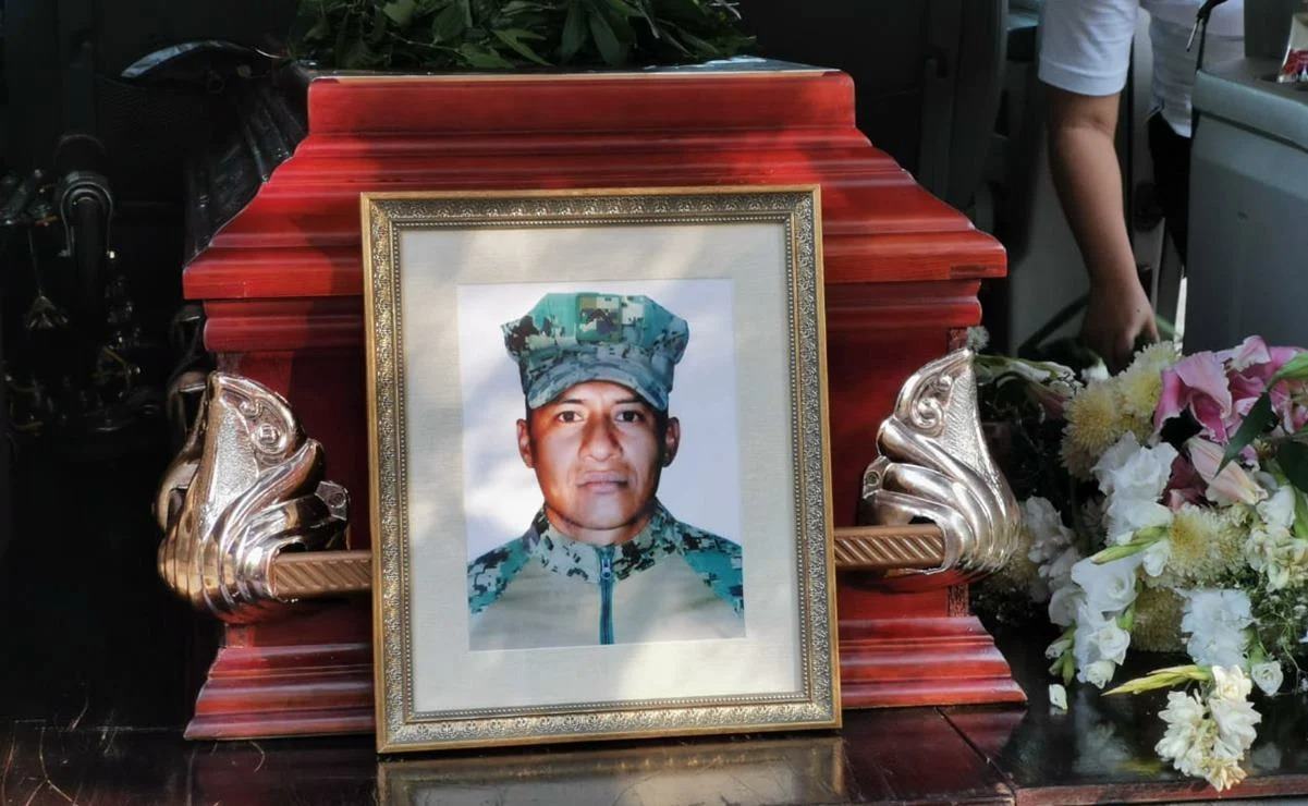 Pide DDHPO a fiscalía de Oaxaca una disculpa pública a familiares de Bruno Avendaño, marino desaparecido y asesinado
