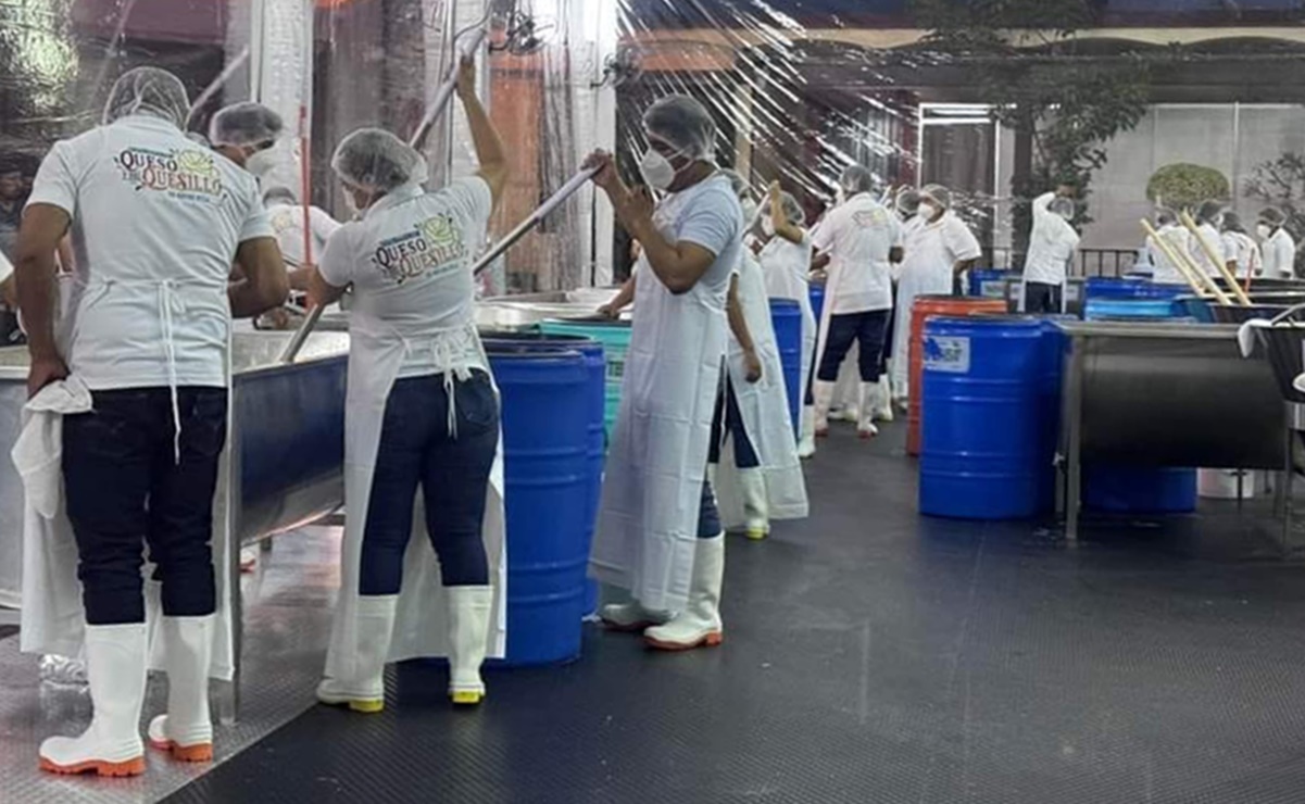 Buscan ganar Récord Guiness con el quesillo más grande del mundo en Reyes Etla, Oaxaca. Foto: Especial