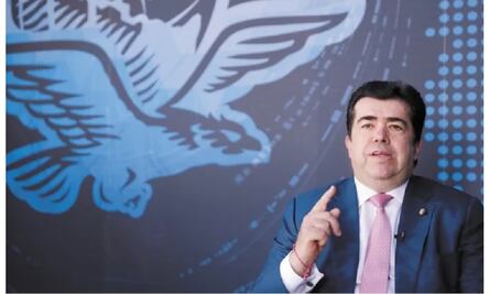 “Morena no va a controlar sindicatos”