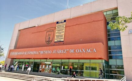 División en Universidad de Oaxaca: crean 2 comisiones paralelas para elección de la rectoría