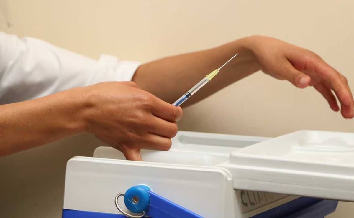 Inicia este lunes campaña de vacunación contra Covid-19 e influenza estacional