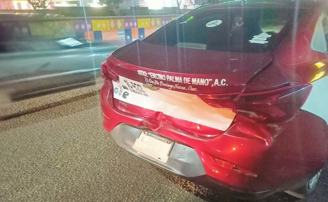 Víctima de incidente de tránsito descubre colusión de autoridades con taxis "pirata". Foto: Especial