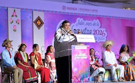 Abuchean a Flavio Sosa en el primer convite e inicio de las actividades de la Guelaguetza