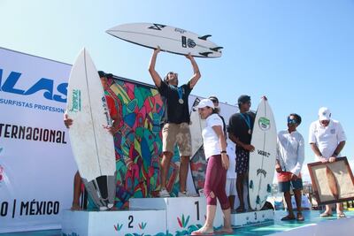 Cierra Oaxaca con múltiples medallas y entre finalistas Juegos Nacionales de Surf 2019
