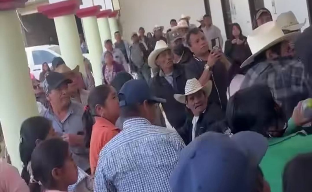 Permanece conflicto interno en San Martín Peras; exigen resolución del IEEPCO