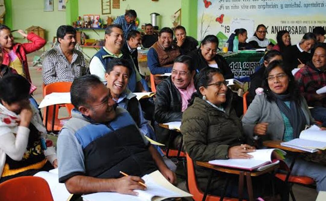 Maestros de educación indígena de Oaxaca denuncian corrupción en la asignación de claves escolares. Foto: Especial