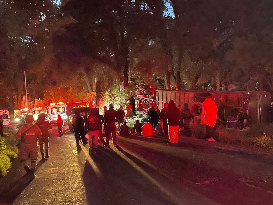 Mueren 4 músicos de Oaxaca de la Banda Real de Huajuapan en accidente carretero en Morelos. Foto: Especial