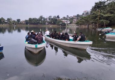 Hallan siete fosas clandestinas con restos humanos en Ixcatlán