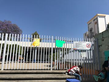 Servicios de Salud continúa en paro; sólo pausaron para reunirse con Finanzas