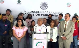 Taxistas denuncian amenazas y cobro de piso por funcionarios del gobierno de Oaxaca a favor de un sindicato