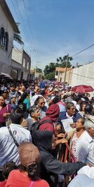 Reportan grescas en asambleas distritales de Morena en Oaxaca