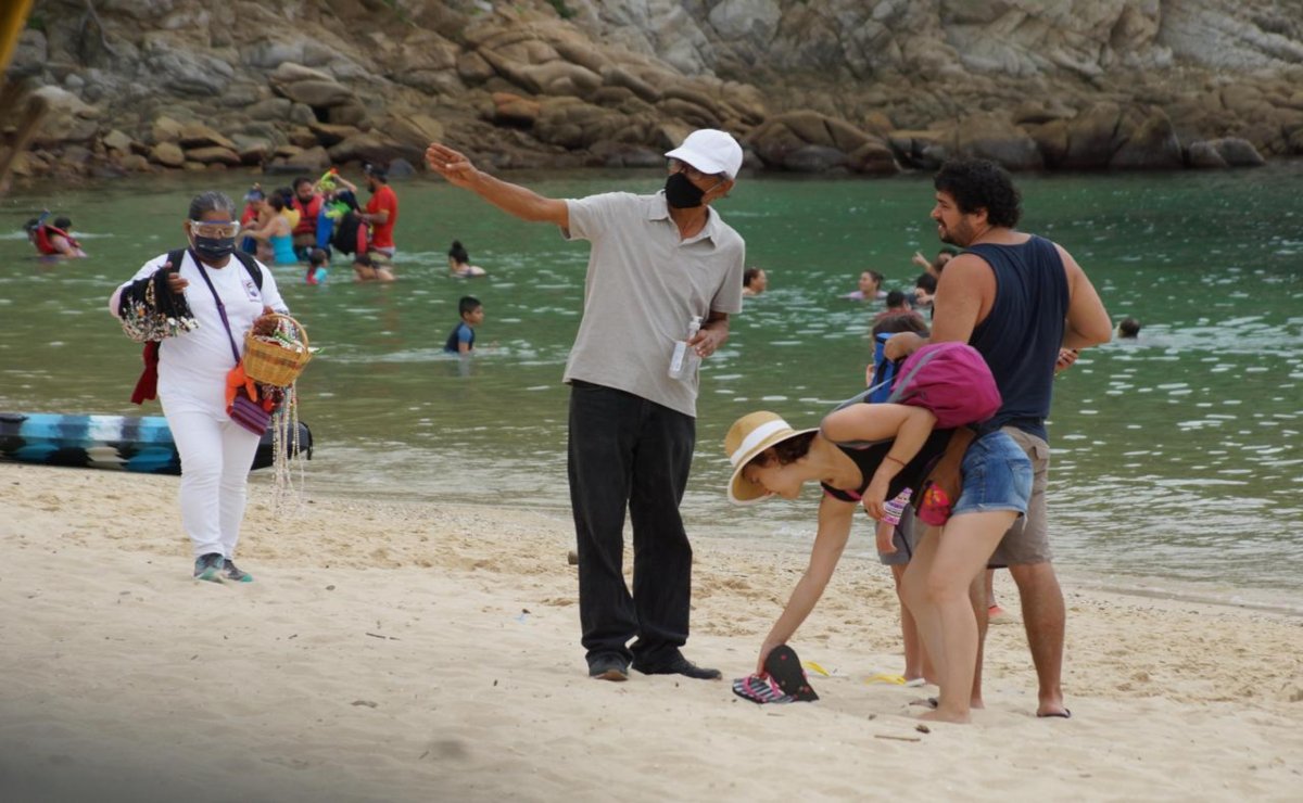 Huatulco en alerta: por aumento de casos de Covid-19 prohíbe fiestas y todo tipo de reuniones