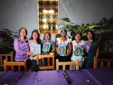 Las periodistas Juana García y Diana Manzo presentan “Las ausentes”, libro que reúne las historias de mujeres desaparecidas en Oaxaca 
