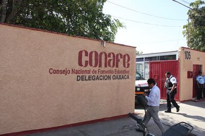 Recortes pegan al Conafe; despedirán a empleados eventuales