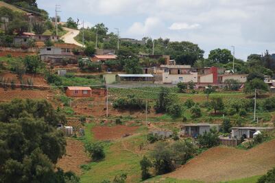 Pobreza en Oaxaca bajó 4% en dos años