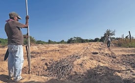 Pueblo afro de Collantes, Oaxaca, trabaja para evitar inundación ante décadas de abandono institucional