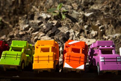 El juguete de madera se resiste a desaparecer en Oaxaca