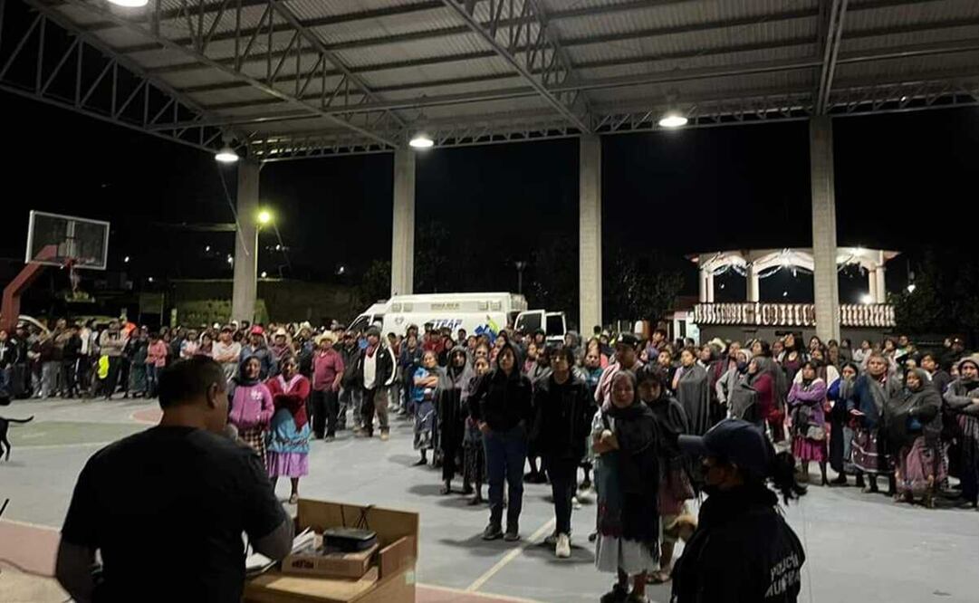 Se amparan 20 pueblos ante omisión del gobierno de Oaxaca para atender incendio forestal en Quiaviní. Foto: Ayuntamiento San Lucas Quiaviní