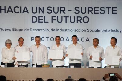 Firman 9 gobernadores el Pacto Oaxaca, en favor de los estados del sur-sureste del país