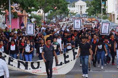 A 5 años, revive la exigencia de justicia por los 43 desaparecidos en Ayotzinapa