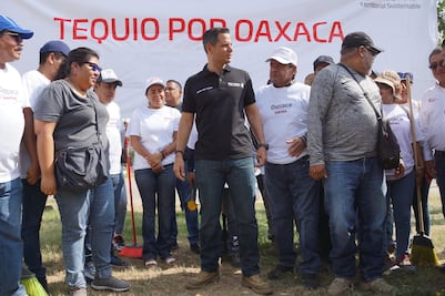Encabeza Alejandro Murat Tequio por Oaxaca